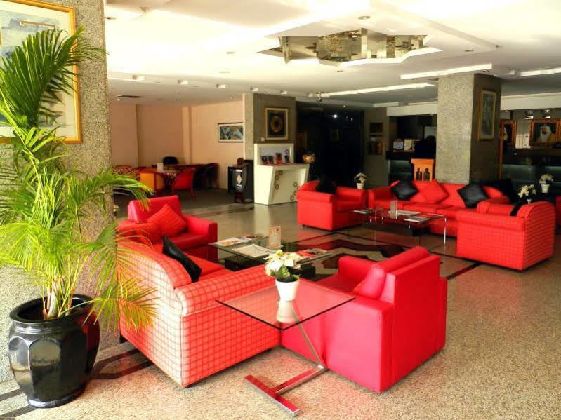 Nova Park Hotel Sharjah Exterior foto