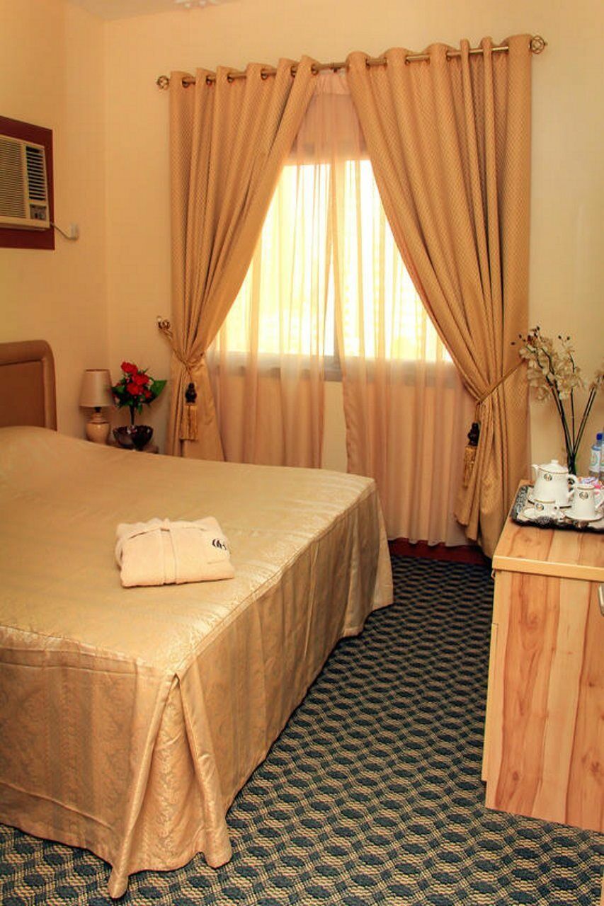 Nova Park Hotel Sharjah Exterior foto